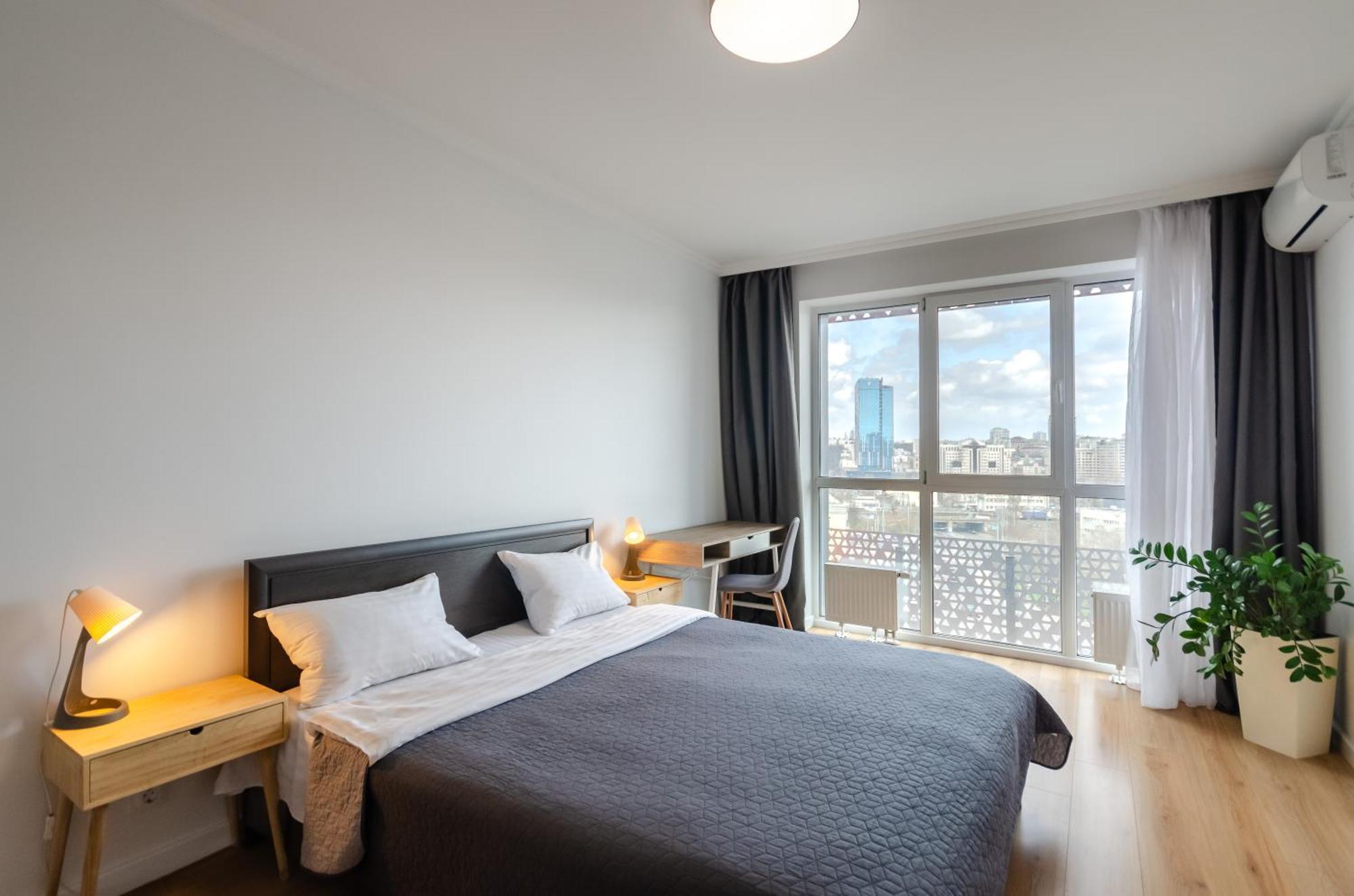 Petrovdom 7-27 In Rc Kvartet Cozy Apartment Nearby With Central Railway Station Kyiv Exterior photo