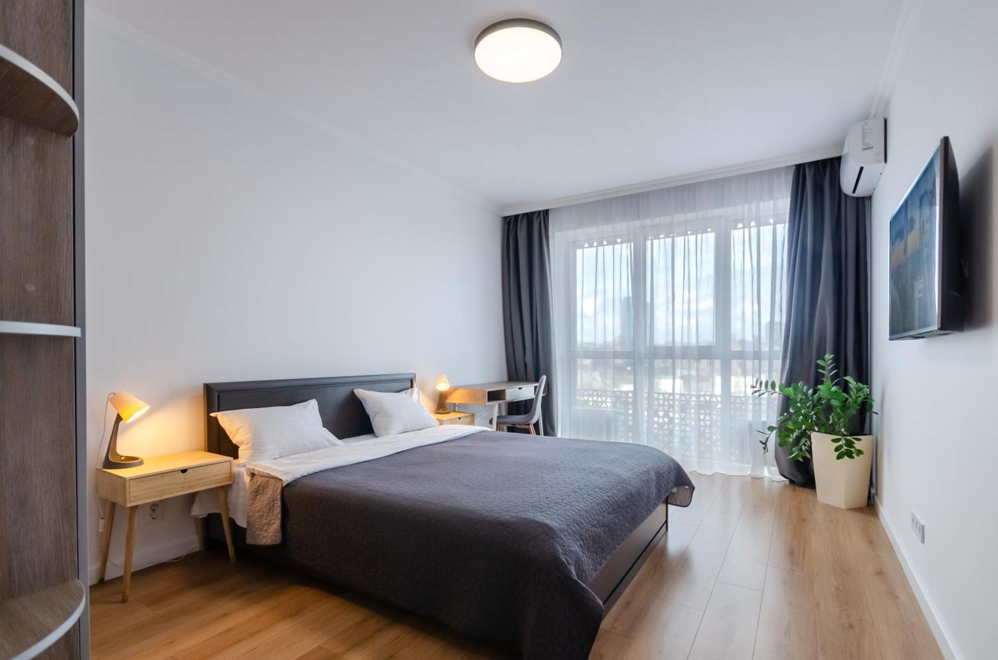 Petrovdom 7-27 In Rc Kvartet Cozy Apartment Nearby With Central Railway Station Kyiv Exterior photo
