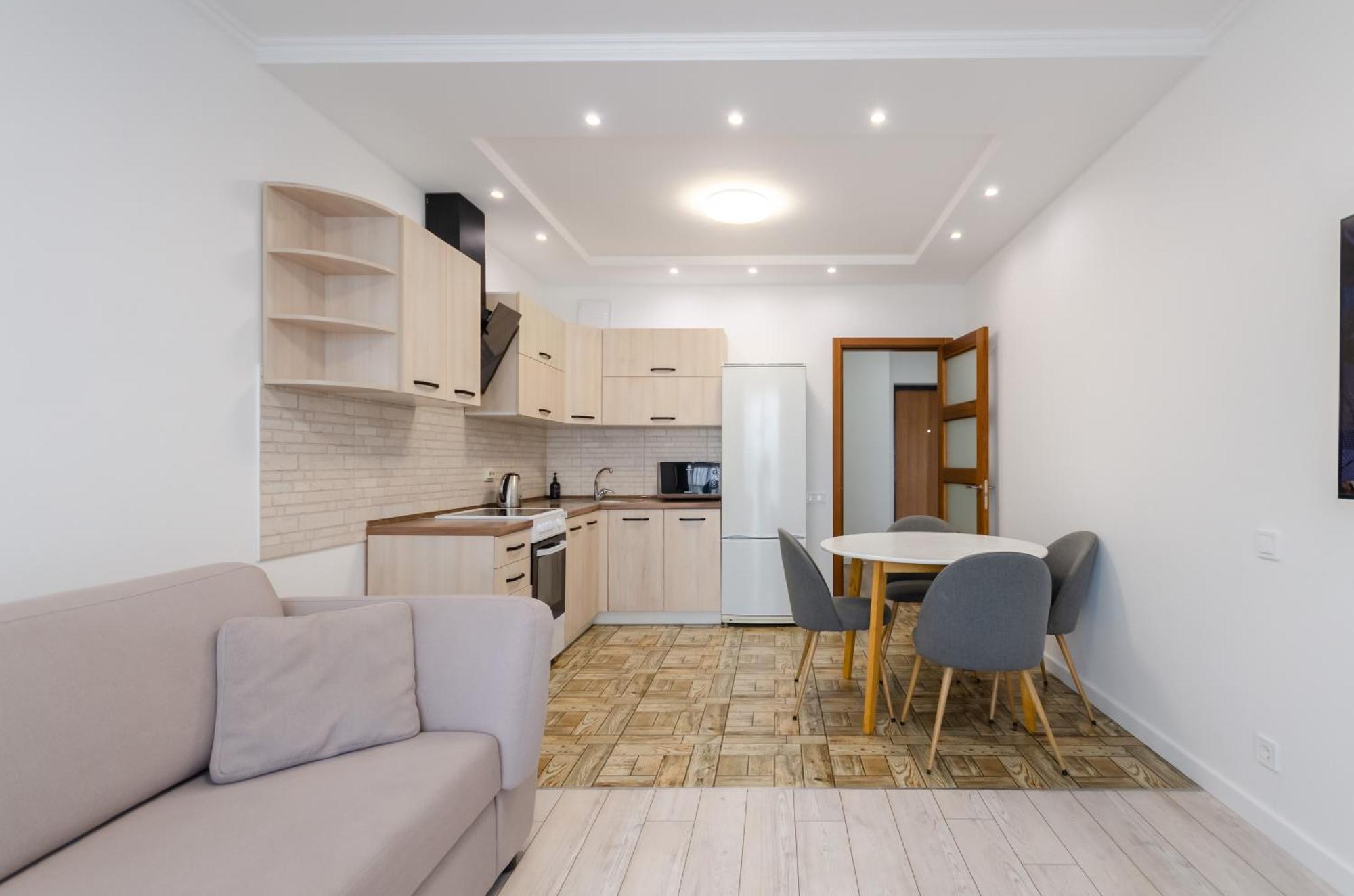 Petrovdom 7-27 In Rc Kvartet Cozy Apartment Nearby With Central Railway Station Kyiv Exterior photo